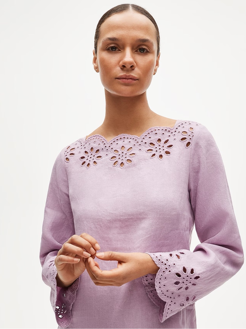 Scallop-trim eyelet popover dress - Picture 2 of 6